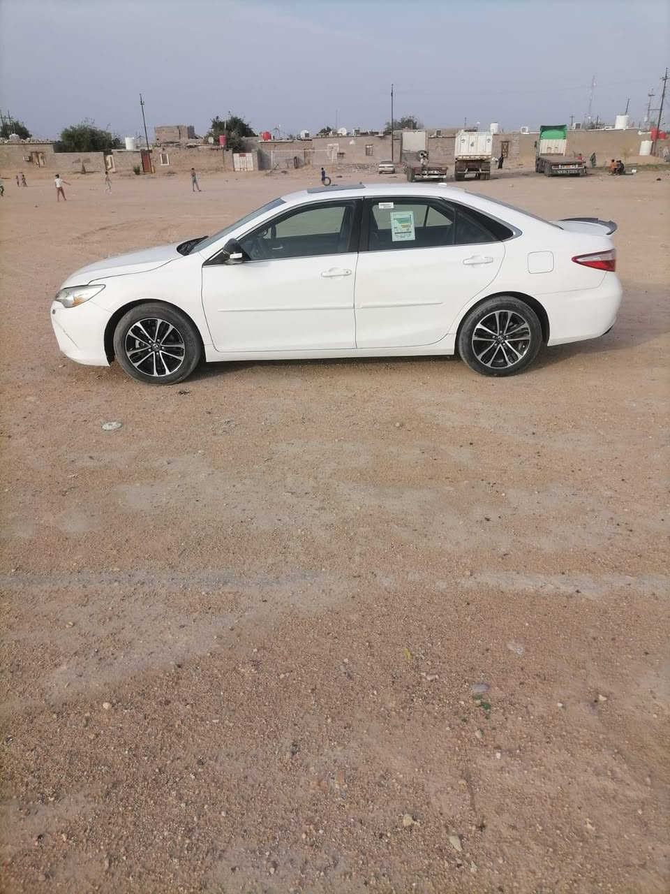سياره كامري مديل ١٦ سنويه ٢٩ بيه بيبان ٢معمره وجاملغ بدون دواخل ترهم مراوس حسب القناعه مكاان البصره ابو الخصيب *********** ***********
