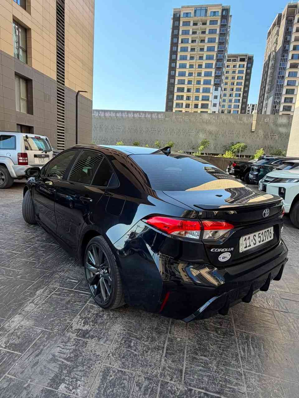 السلام عليكم
كورلا 2024 SE هايبرد

مواصفات SE معروفه 

ماشيه 50,000 ميل 

حادث باب و جاملغ بدون دواخل صور حادث موجوده بالمنشور

بدون ايرباك

مكان بغداد - المنصور

السعر 15.900 $
***********
