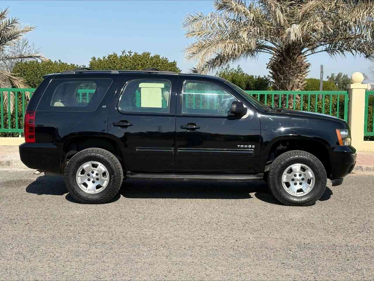 للبيع تاهو 2010 ادوات
كفاله كص وسرقة وعشائر 
سياره خير من الله فول حدادية 
مكانها بغداد 
السعر 60
للاتصال 
***********
