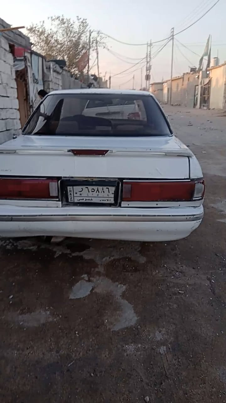 مارك كصيف سيارة جاهزة مكينة كير حدادة تخم تاير لايت زنون عالي ناصي كهربائيات من طول لطول رقمها انبار الماني بس علا استلام وصاحبها شرغي بناصرية.  مكان سيارة بصرة سعرها ١٥بيها مجال  بخدمة الشراي ***********
