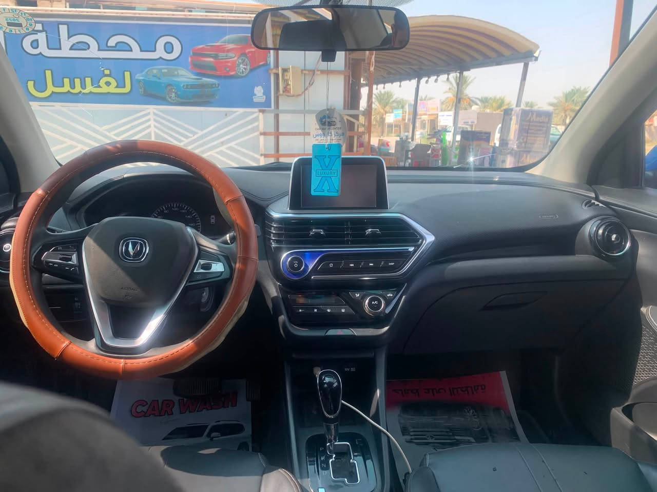 سلام عليكم شان جان
موديل 22
ماشيه133 
صدر جديد
مكينه و كير مكفولات 
بيها صبغ باب وجاملغ خلفي 
السعر 75 و بيها مجال 
***********
مكان بغداد الدوره البوعيثه
