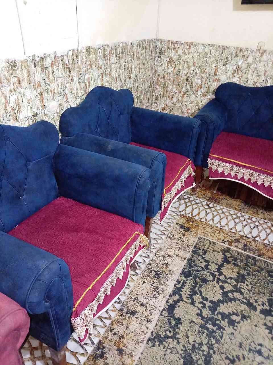 تخم تكمه اونضيف جدا سعره ٢٠٠ بالبناء الجاهز رقم الاتصال ***********
