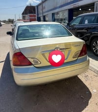 افلون • ٢٠٠١ • ٦ سلندر