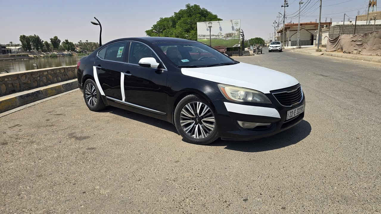 السلام عليكم 
كادنزا 2012 
1 خليجي فووول مواصفات vip
*********** للاستفسار 
محرك V6 3500 
سيارة جاااهزة من كلشي كير محرك كفاااله 
بانوراما 
كشنات جلد وكهرباء
برده كهرباء
بصمه تشغيل وترحيب 
منظومه زنون 
مرايات شفط واشاير
تبريد قطعتين
كشنات خزن
تحكمات ستيرن
حساسات 
باقي مواصفات vip  المعروفه
بيها بنيد جراد
رقمها اربيل تحويل مباشر
سعر 110 بيها مجال
مكان السيارة الانبار قضاء هيت
