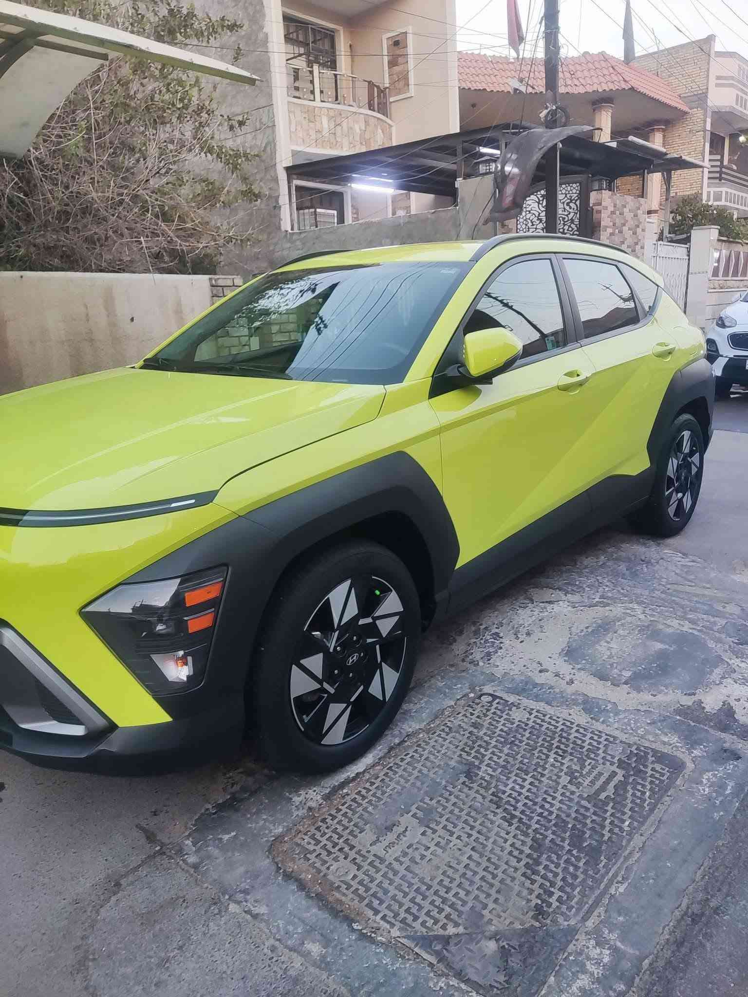 السلام عليكم
للبيع فقط بدون مراوس رقم بغداد بسمي 
هونداي كونا 2024    sel

وارد امريكي 

حادثها بنيد فقط بدون دواخل شاصي لغد مكفول 

🚗ماشيه 37   mi

✅مواصفاتها فول عده الفتحه 

✅محرك 2000دوش 

✅ بصمه تشغيل ابواب وصندوك 

✅تشغيل عن بعد 

✅هند بريك بصمه

✅شاشه دجتل متصل

✅كرسي سائق كهرباء

✅رادار امامي +رادار خلفي +نقطه عمياء 

✅تحديد مسار وتحذير عند خروج عن الخطوط +اوتو بارك تضرب بريك عن الاقتراب 

✅تبريد قطعتين امامي و خلفي 

السعر $165$ورقه وبيها مجال 

مكان السياره بغداد 

☎️***********📞
