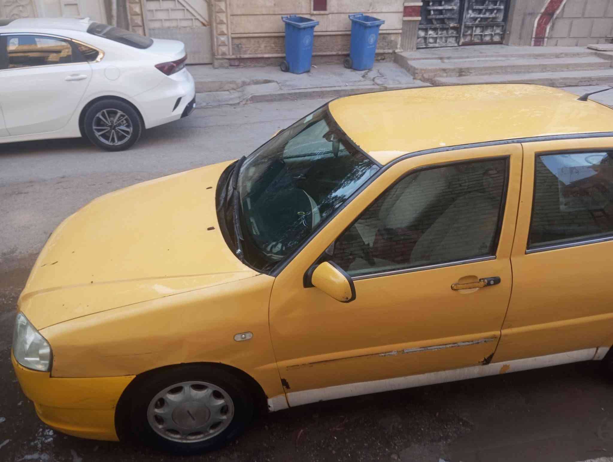 من رخصه مدير الكروب المحترم سلام عليكم للبيع شيري مديل 10 مكينه وكير كفالة صدر امامي خلفي جديد تخم تأير مصفر هيه وغرامات تحويل مباشره رقم بغداد انكليزي هزه جديد سنواية جديد الاستفسار على الرقم ***********

نص مكتوب في الصور:
- الزابت