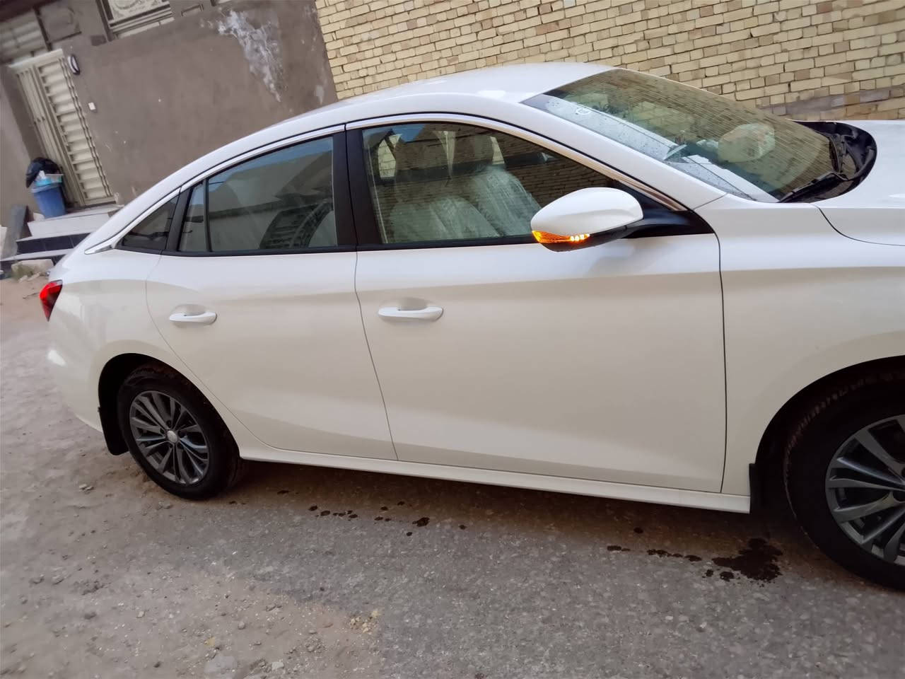السلام عليكم اخون سيارة MG gt
مديل 2025 زيرو
ماشية 7000
علا وضع الشركة 
كفالة عامة بعدهة بماي الشركة 
السعر 113
مكان السيارة نجف 
ت ***********
