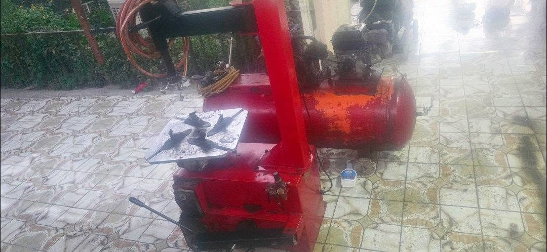 غراض بنجر للبيع الشراي يجي خاص او ينتصل عله الرقم ***********العنوان حله السعر انتصل وتدلل
خالعه حجم ٢٢ عل فحص 
كنبريسر حجم ٤٠٠ عل فحص 
صوندات ودرين وكيج هوه الشراي ينتصل ويدلل
غراض بنجر للبيع الشراي يجي خاص او ينتصل عله الرقم ***********العنوان حله السعر انتصل وتدلل

