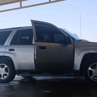 بلايز ٢٠٠٨لبيع محرك قبق ابيض حاوية شده وكير رقمه نكليزي بسمي المكان بغ...