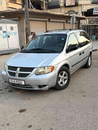 دوج كرفان 2005رقم نينوى بسمي سيارة نظيفةحيل شاصي قصير تبريد ثلج محرك و...