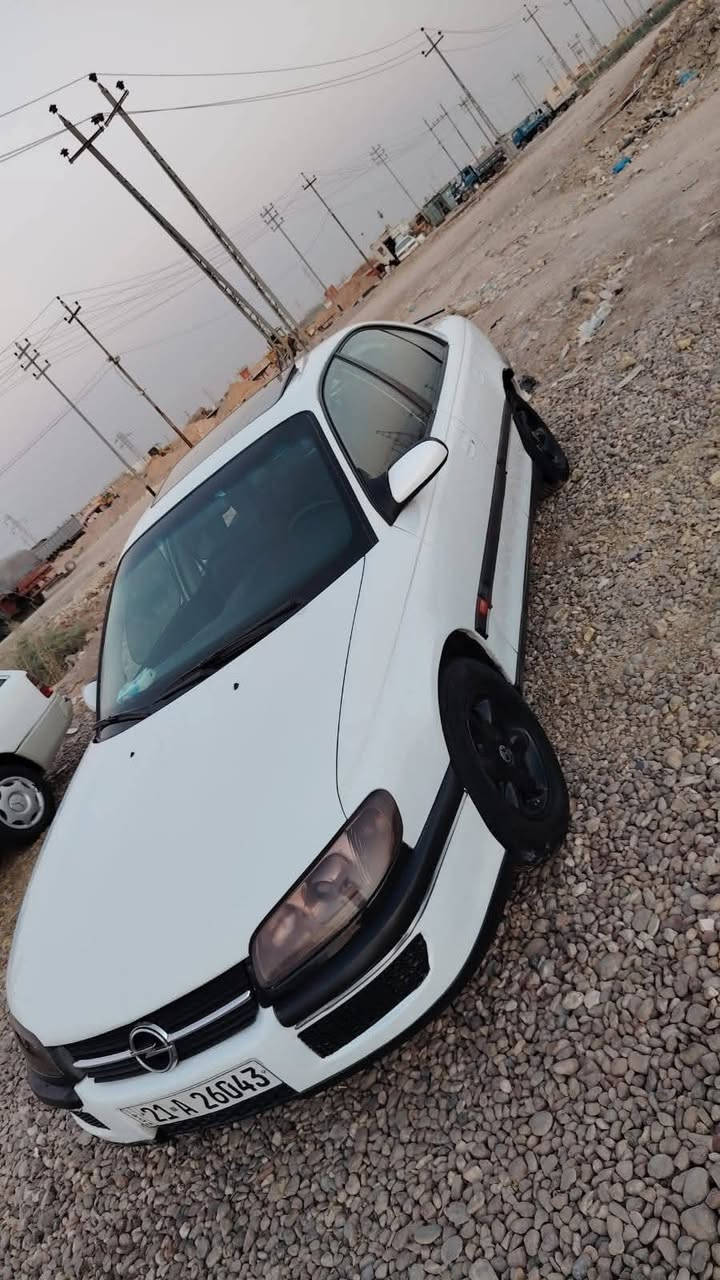 اوبل بزون • مكينه 2500 • مكفوله