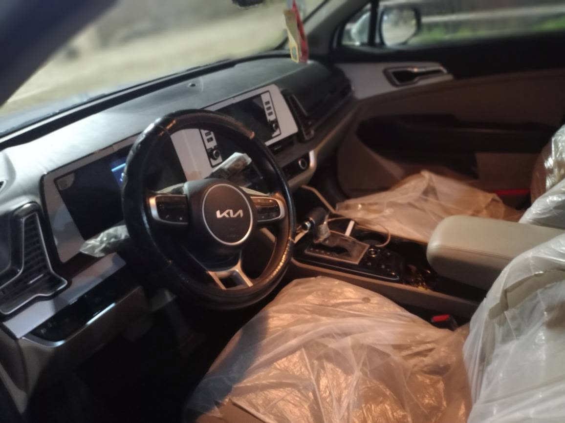سبورتج خليجي 22 كفاله عامه 
رقم بغداد.. سنويه لحد 2028
ماشية 40 الف 
كير ومكينة كفاله عامه 
رادار امامي وجانبي 
النقطة العمياء 
تحكم ستيرن شفتات
مكينة 2000 دوش
تخم تاير جديد 
كفاله عامه من كلشي
حدادية جديدة 
لايتات زنون..لد نهاري
مانع انزلاق 
سايد بريك بصمة
حساسات امامي وخلفي 
شاشة دشبول الكترونية متصلة 
4 وضعيات قيادة 
تحويل مباشر 
مكاني الديوانية 
السعر 200
الاتصال *********** ديوانية, القادسية

