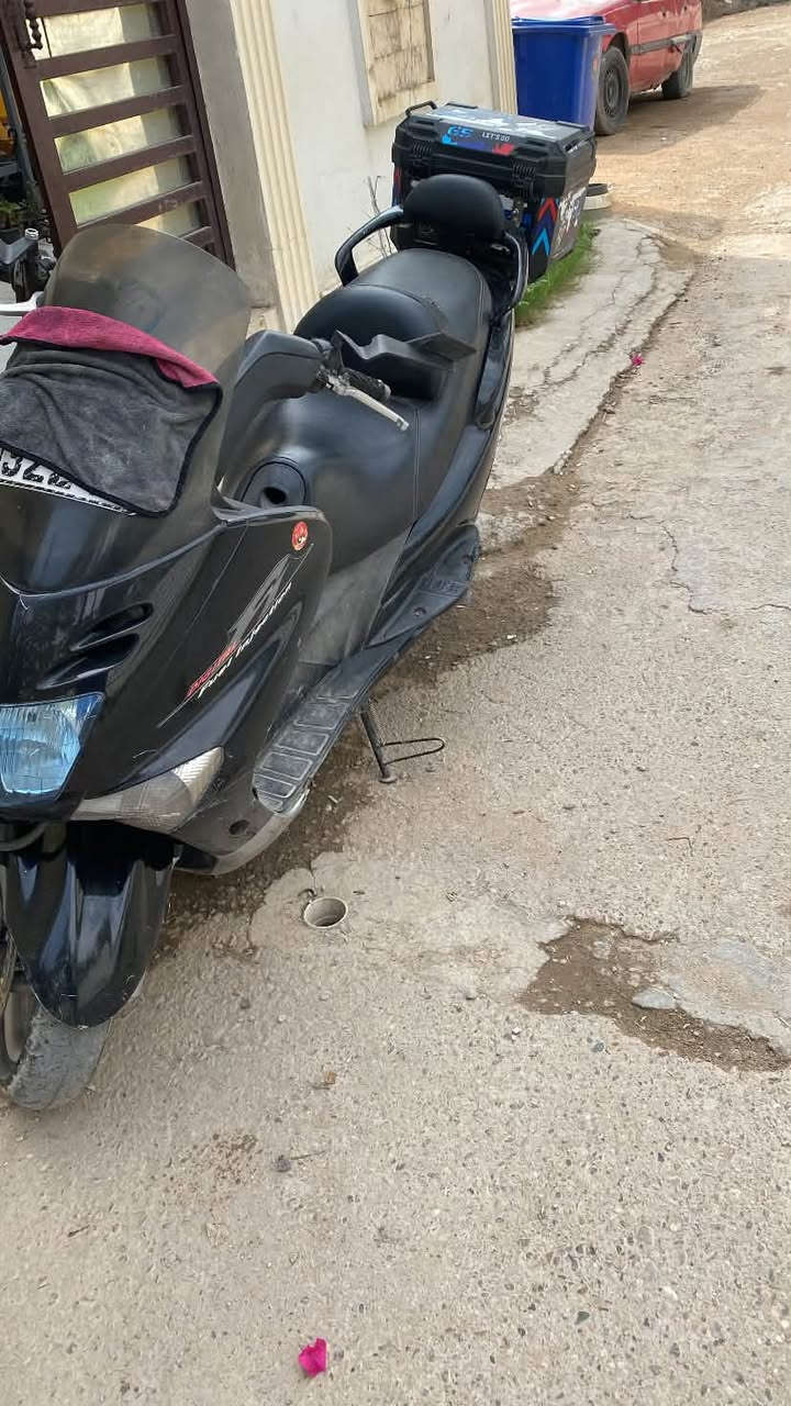ماجستا ٢٠٠٥ للبيع
ماشية ٤٦
مابيها نقص كلشي شغال
مداريها بانزين ودهن نوعية اصلية
شرط تحويل ثاني يوم عقد مروري وحجز
السعر    9$
مكاني كرادة 
***********
