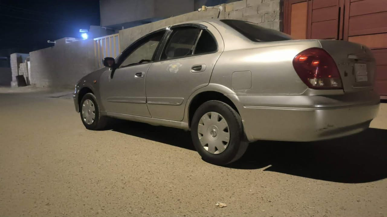 سني ياباني 2004رقم بغداد الماني بسمي لون سلفر تبريد ثلاجه تدفئه بيهه مكانات صبغ ابيع حزام صبغ محرك وكير مكفولات مكاني الانبار الكرمه *********** السعر ٧٢وبيه مجال

