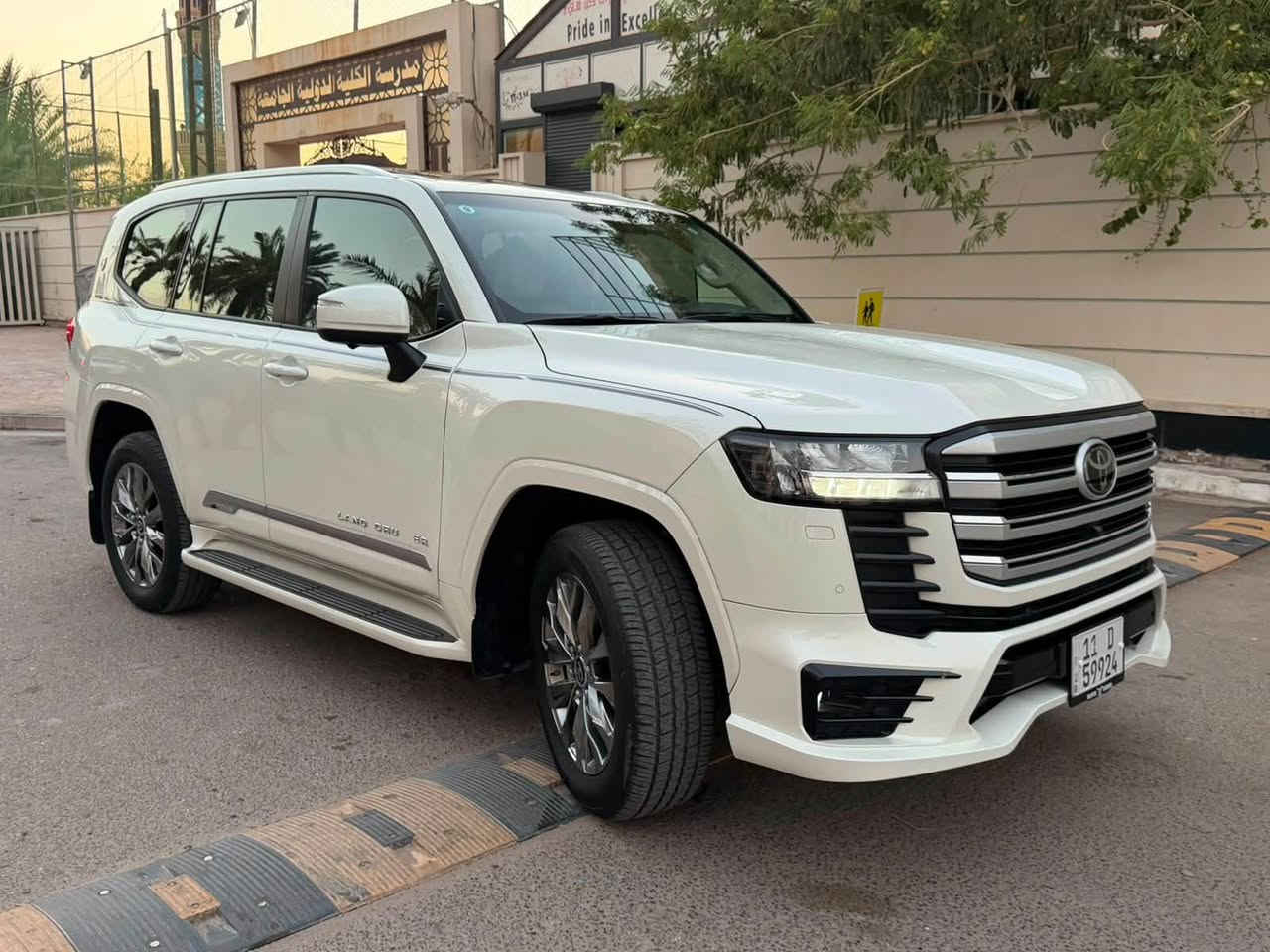 لاندكروز 2025
كفالة عامة 
وكالة SAS
سيارة جديدة 
ماشية 15.000 اخت زيرو 
/GXR/TSS
4 كاميرات رادار 
محرك 4000 تنفس طبيعي 
سيارة مغلفة PPF درجة اولى 
كشنات مغلفة سيارة بدون اي نقص سيارة جديدة وكاملة 
رقم بغداد باسمي مكان سيارة 
بغداد  زيونة 
سعر 
***********

