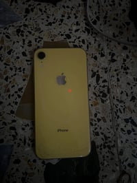 ايفون xr ذاكره 128 بطاريه84 جهاز بلادي مكفول فيس ايدي شغال كلشي شغال  ...
