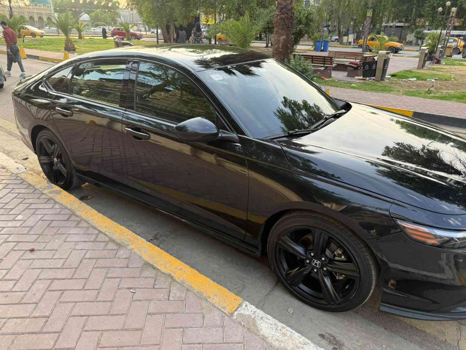 أكورد هايبرد • ٢٠٢٥ • ١٨٠٠٠ مايل
