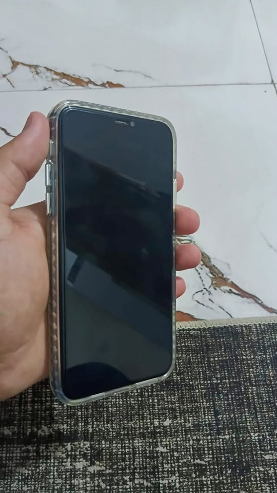 ايفون 11 برو ماكس

مبدل شاشة وبطارية وكالة ارقى نوعية

ذاكرة 64 جهاز مال بنية مرتب ما بي زلغ بالشاصي 
كلشي شغال ؏ وضع الشركه اتصال سماعات مايكات حدث كاميرات كلهن شغالات 

للبيع او المراوس حسب الرغبة 

واتساب ***********
