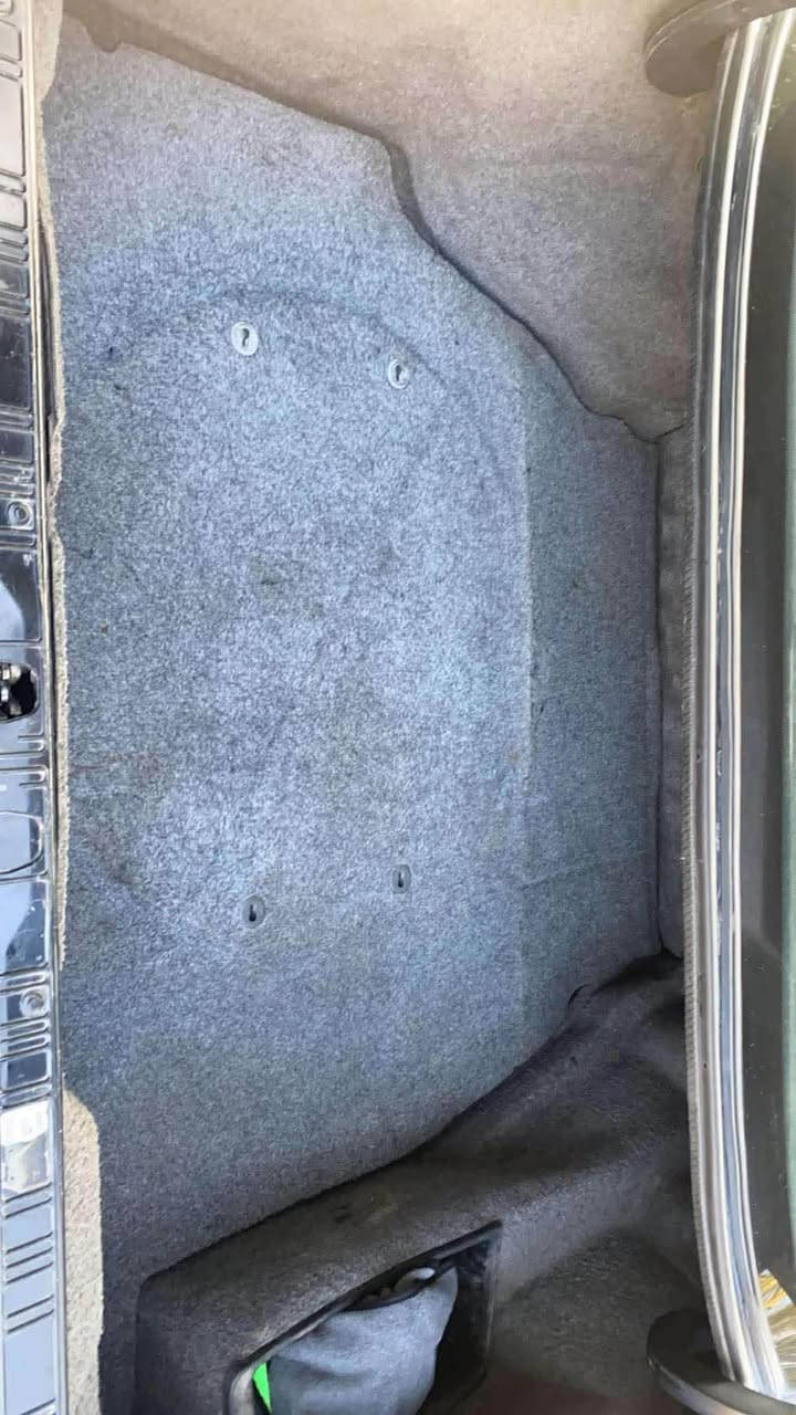 BMW 730 للبيع
موديل 1992 لون اسود رقم بغداد

🛑محرك كير شرط 
🛑بردة جام خلفية كهرباء
🛑كير توماتيك _جام كهرباء
🛑كراسي كهرباء 
🛑لايت زنون
🛑تبريد وتدفئة شغال
🛑ويل خلية تخم تاير جديد
🛑داخل جلد
🛑صبغ عام جمالية  
السعر 63$ 
للاستفسار الاتصال على الرقم
***********
