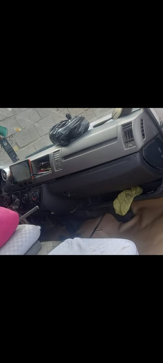 سلام عليكم جني عاي البيع مديل اربعطعش سياره بسمي رقم بصره سنويه جديده***********

