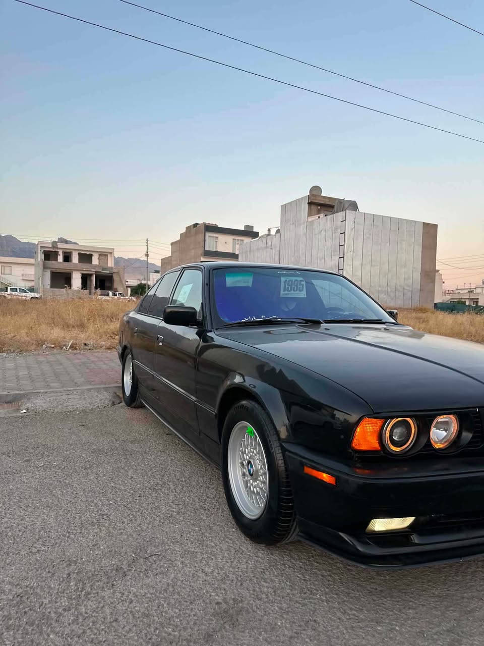 بي ام ٥٢٠ • جير عادي • داخلي نظيف