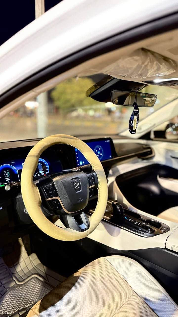 تيوتا كراون 2023
وكالة البعاج رقم بغداد 
بريميوم فول مواصفات ومعروفة مواصفاته
مكينة 2500 هايبرد
ماشية 89000 كم
كفالة عامة من اي ضرر
المكان نجف 
للتواصل ***********

