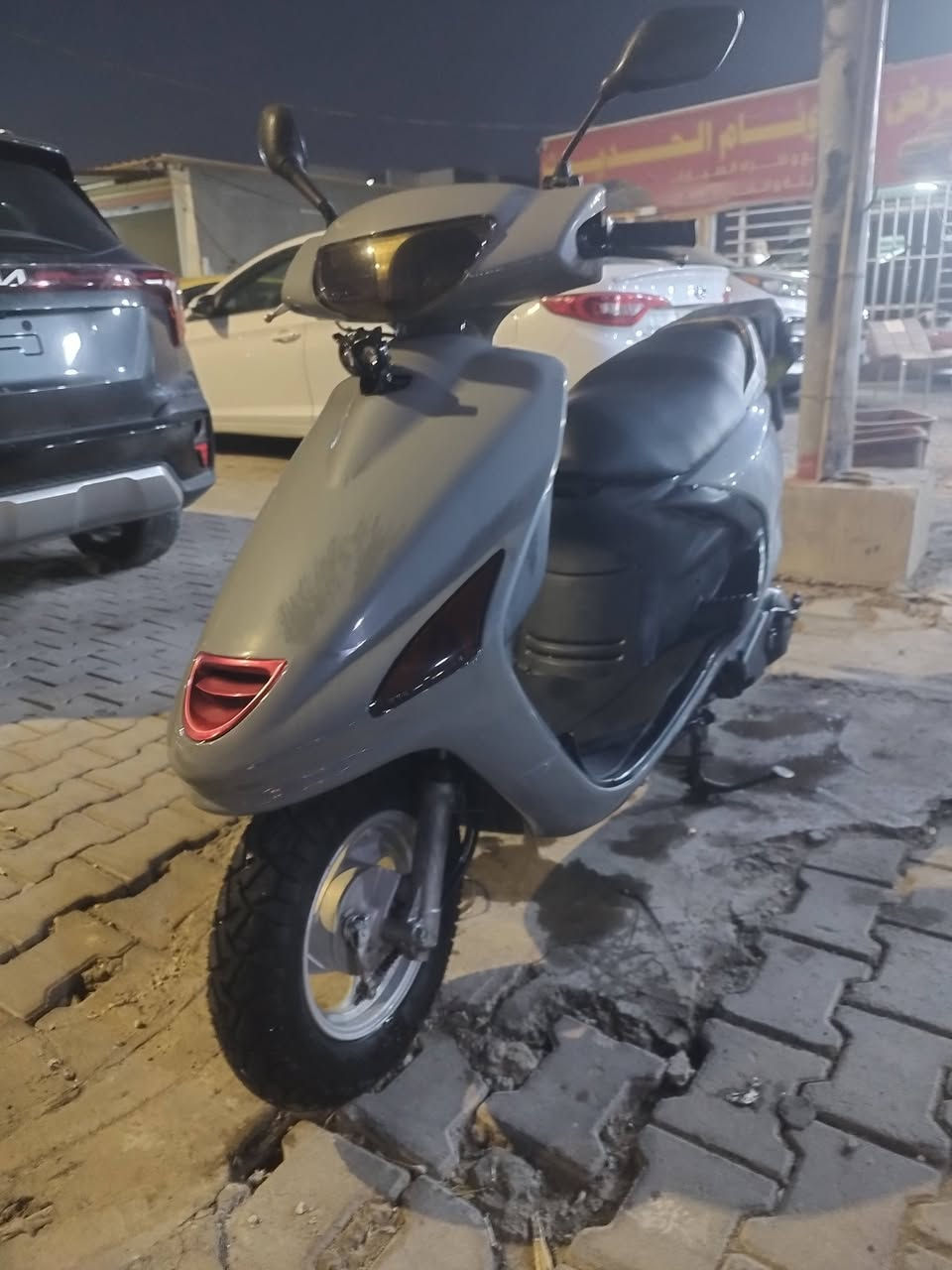 السلام عليكم دراجه للبيع ياباني فورتي  فحل جديده بلاديه اي نقص ما بيها  كهربائيات سيلف هندر كامله مكمله عنوان ديالى بعقوبه تحرير دور الضباط سعر خاص رقمي هاتف وتساب كفاله عام بيع ***********
