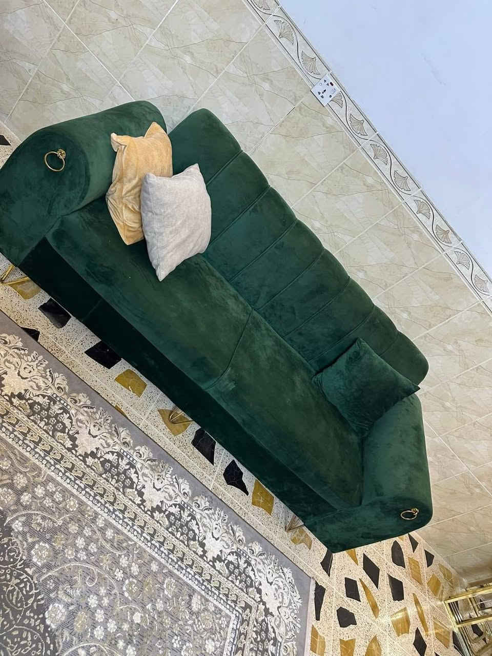 السلام عليكم عندي تخم بعده جديد 10مقاعد *********** أربيل, العراق
