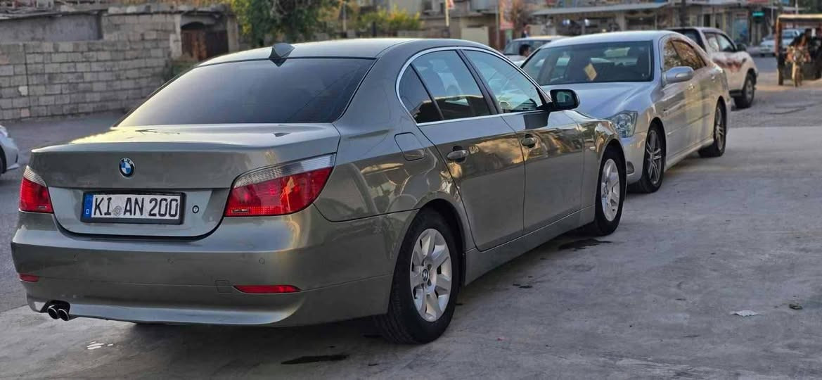 بي ام دبليو 525i • ٢٠٠٣ • اوتوماتيك