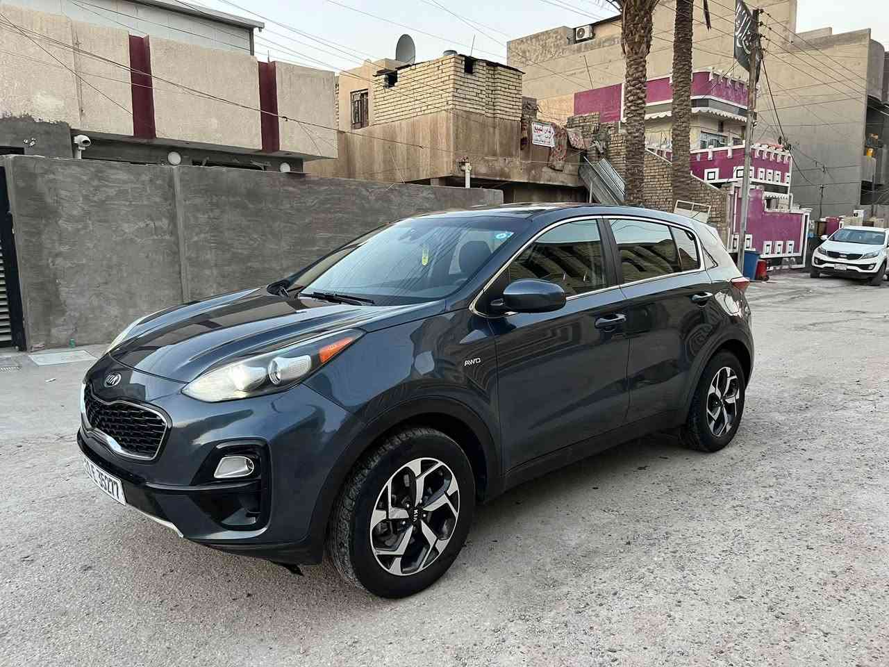 سلام عليكم اخوان سبورتج للبيع و المراوس موديل 2022 سياره كلش نضيفه بيها صبغ قطعه واحده بدون أيرباك ماشيه 80 سياره نص موصفات السعر 155 السياره كلها ليبل واحد صور حادثها موجوده بل منشور الرقم ***********
مكاني الدوره ابو دشير

نص مكتوب في الصور:
- 98 4G bid.cars/ru/lot/0-36738026/ 1 / 10 1:1 BidCars ٧:٠٥ م