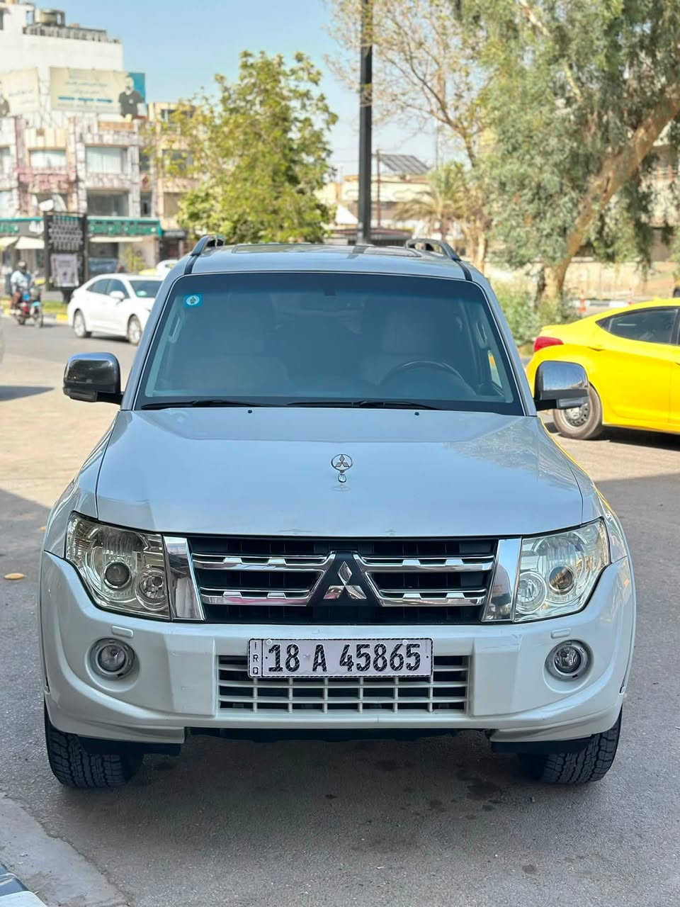 السلام عليكم باجيرو موديل ١٤ رقم بابل
ماشيه ١٧٧ الف سياره بدون صبغ بدون شخوط بيها مكانين بارد سياره حبتور فول مواصفات دمام خلفي تخم تاير مابيها نقص مكان سياره الحله بابل 

السعر ١٥٥ وبيها مجال 

***********
