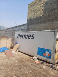 كابينة مال اتيكو الطول 6 وربع العرض 250 الرتفاع 260 مع الكاسحة مكان بغ...