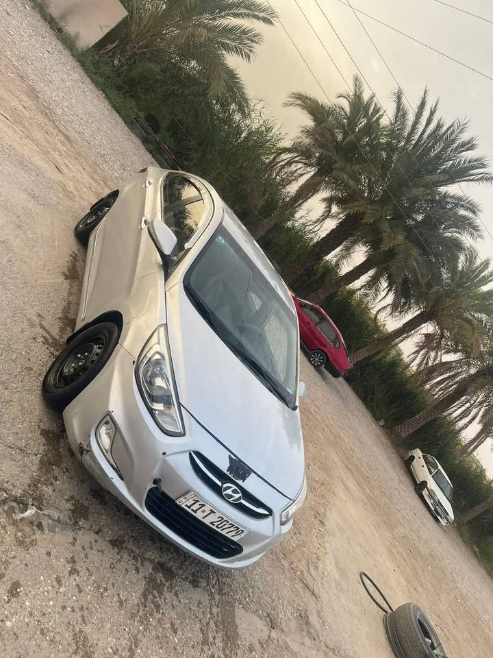 السلام عليكم للبيع السعر 75

خليجيه موديل 2016 سياره جاهزه من كلشي محرك 1400 بيه طخه بصيطه بلجاملغ الخلفي فقط مكان السياره واسط الزبيديه***********
