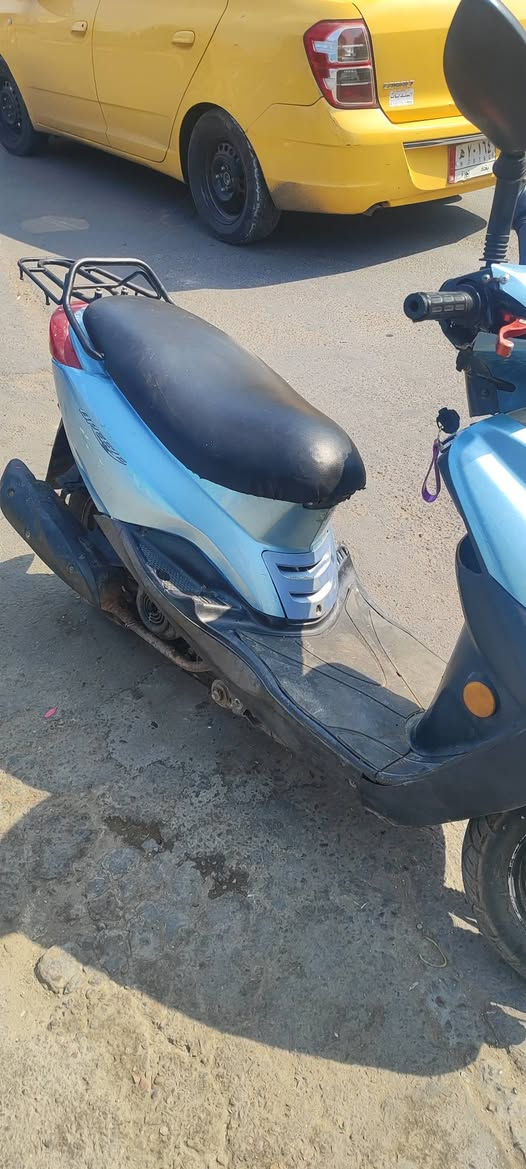 سلام عليكم درجة بريز نضيفه جدا فقط كبريتر تجاري سعره ٤٥٠دراجه
 شغاله سلف وهندر اينقص مابيه مكائن مدينة صدر الورفلي الحب تصل ***********

