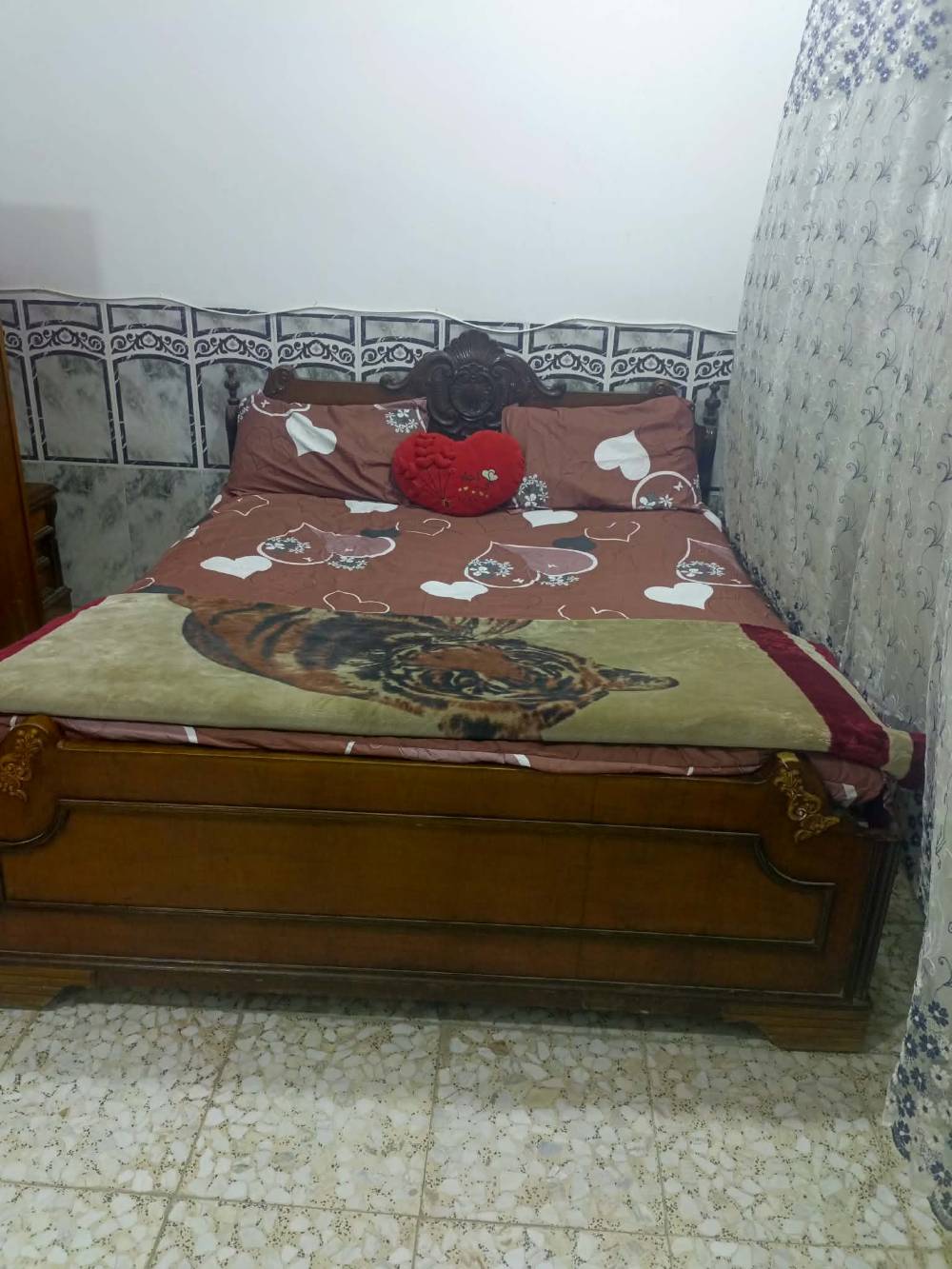الحلة • غرفه صاج • بدون صوميه
