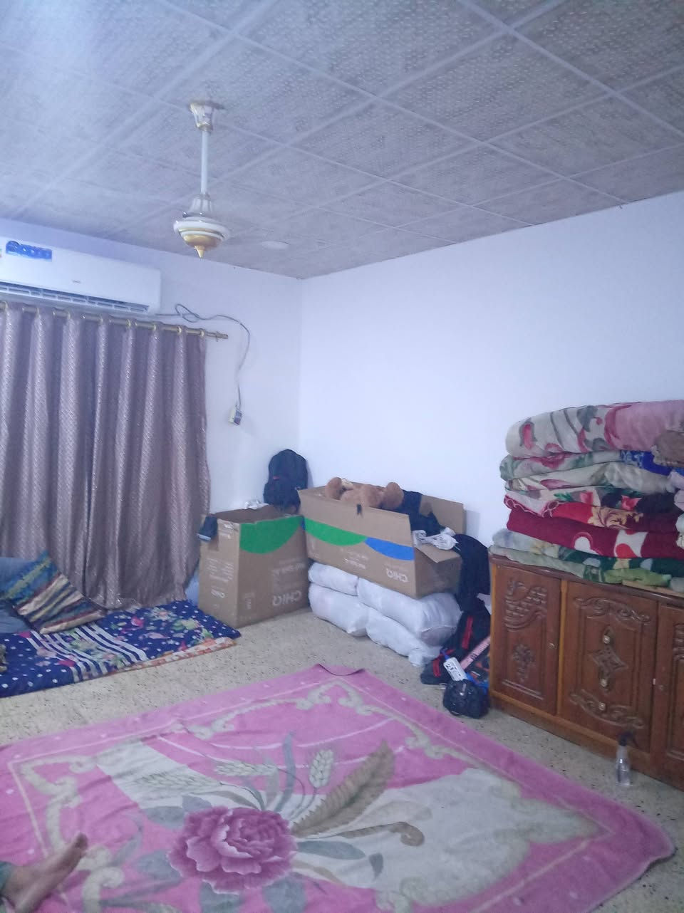 بيع مستعجل
بيت مساحه 200 متر طابو صرف الجربوعيه الاولى ال سيد ستار كونكريت مسلح السعر 70 وبي مجال الاستفسار *********** مكتب الصالح
