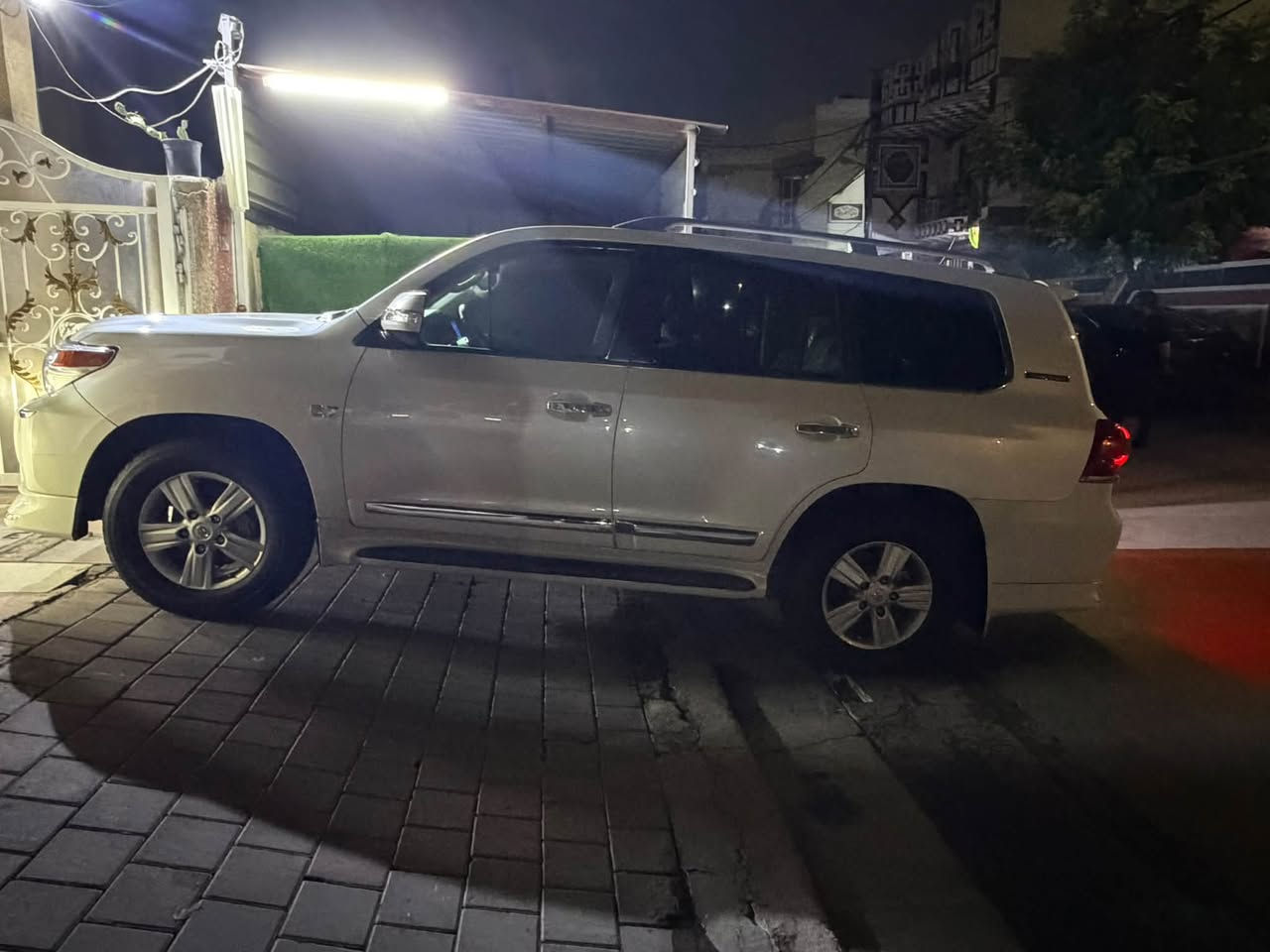 لاندكروز VXR • ٢٠١٢ • ٨ سلندر