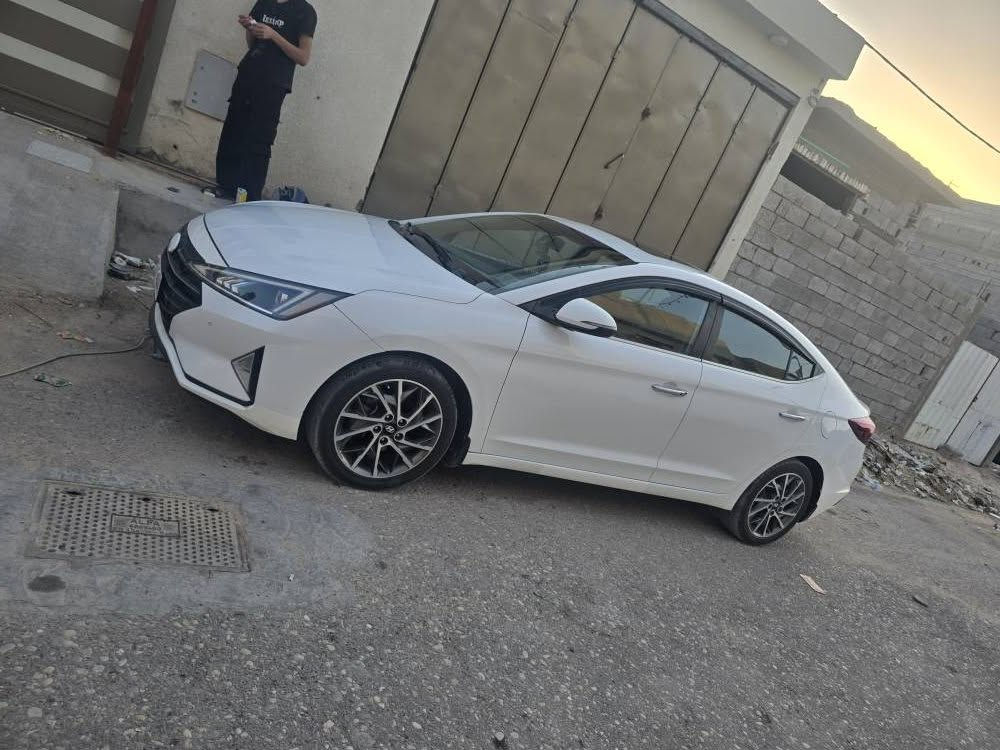 الانترا موديل 2020 خليجي رقم نكليزي بغداد مشروع وطني احوالك ابأي محافظه بأسمي السنويه ال ٣١ فول مواصفات فتحه تشغيل بصمه ابواب بصمه ترحيب حساسات خلفيه كامره دوارده شاشه كبيره تبريد خلفي مري شفط ويل كب ١٧ كروم محرك 2000 دوش السياره جاهزه مكفوله كفاله عامه ماعدا مبدل باب العبري اصلي مكفوله من الصبغ حداده تبىيد محرك كير السياره بصمتين وياها السعر 155 العنوان بصره *********** البصرة, العراق
