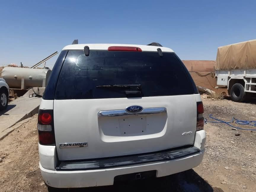 سلام عليكم اكسبلور ادوات مديل ٢٠١٠ كير مكينه ومكفولات كهربائيات كلهه شغاله سياره جاهزه ومابيهه نقص مكاني بغداد السعر ٤٠ وبيهه مجال قليل رقم التليفون ***********
