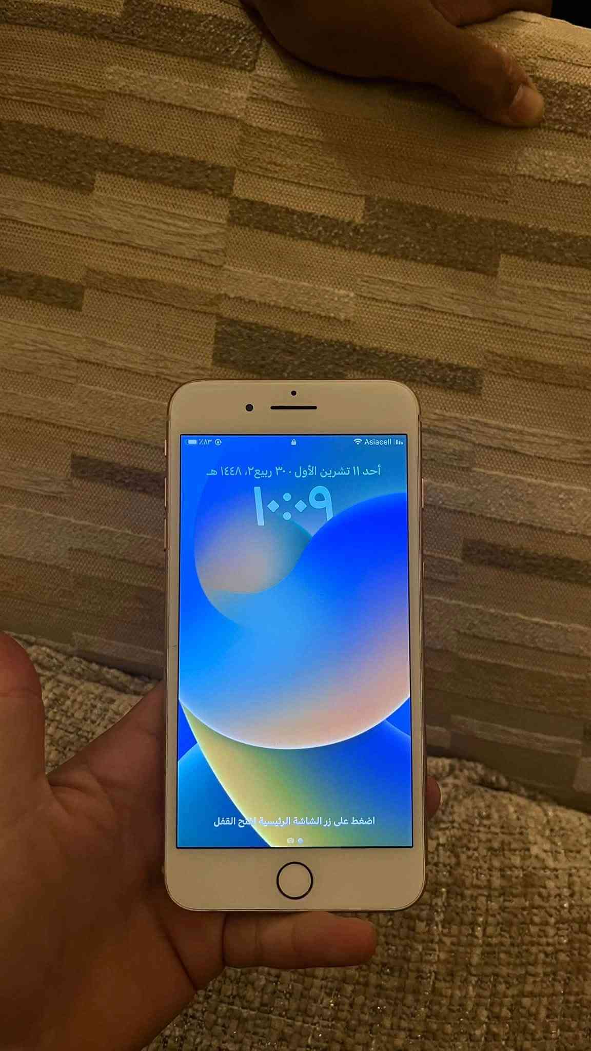 آيفون ٨ بلس • ٦٤ غ.ب. • بطارية ١٠٠٪