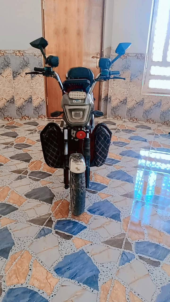 جبلي 24عل فحص بطاريات جديد يقرن 11بس وحده تقره10كهربايات جديد ريمود سويجات 2سعره 450بي مجال بصيط ***********

