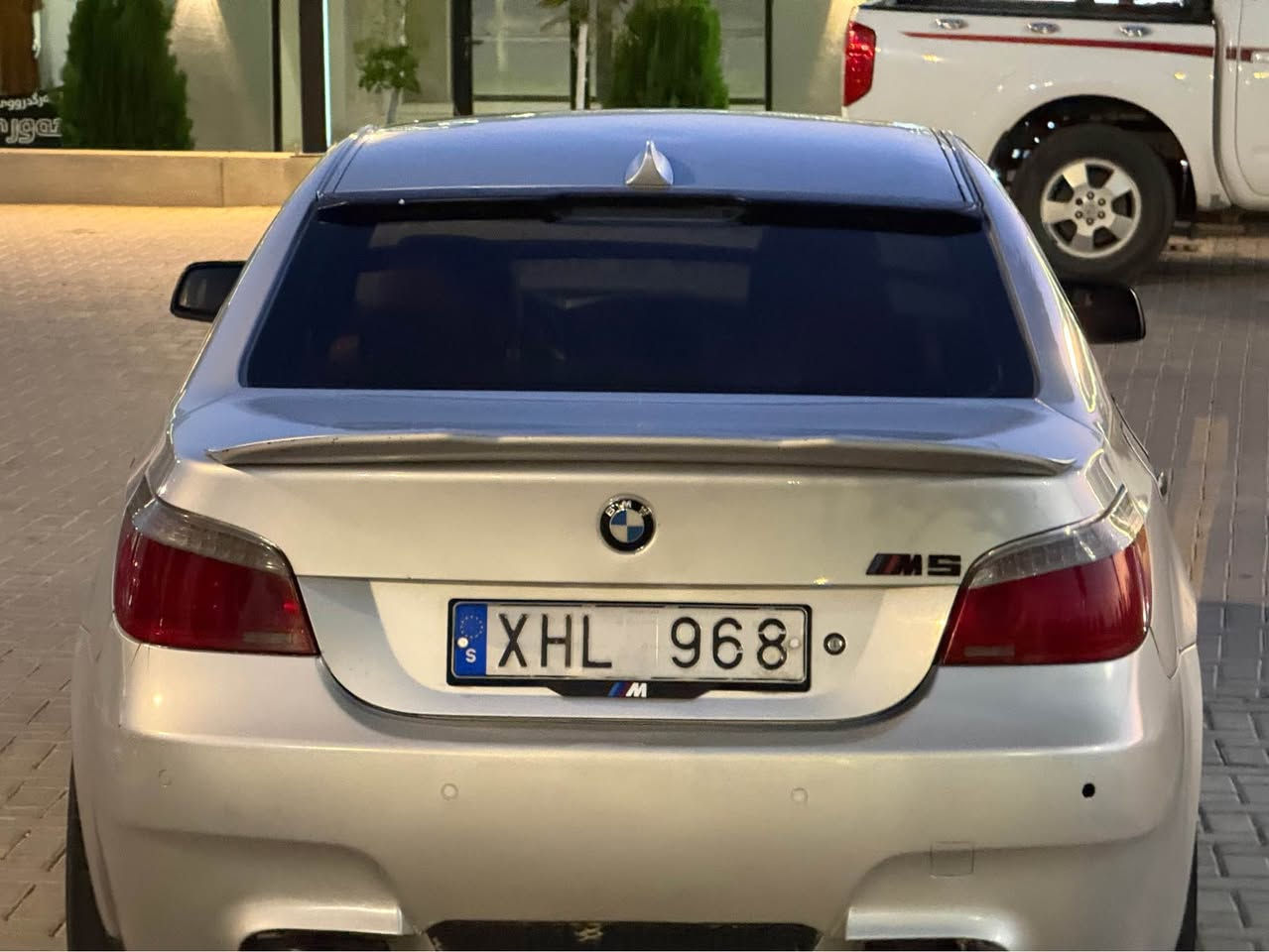 Bmw E60 M5 545i 2004
بیئێم دەبلیو چاو برۆ فول مواسەفات داتاشۆ سوکان کارەبا تەعدیل سورعە کوشن کارەبا و مەساج و سارد و گەرم کامل ناوەکەی کراوە بە پرتەقاڵی برابۆس لەگەڵ لیدی وایفای دوگمەی حەساس شاشە ماوس لایت عەدەسە و زینۆن و سەر برۆ گێڕ تۆماتیک و عادی سەقف سڵایت و سەقف شاموا زۆر مواسەفاتی تر کامل ئەشیای ناو سنوقی ماوە سەیارەکە مەنەفێست ئەسڵی برایم خەلیلە کامل ئەوراقی لەگەڵە گێڕ و مەکینە موس و بڕاوە و محەوەر و حیزام بۆیاخ بەشەرتە لە سلێمانیە ئەگەر موشتەری نیت سەرمان مەیەشێنە بەس فرۆشتنە سعری ٧٢$ معامەلەیە برایانە *********** السليمانية, العراق
