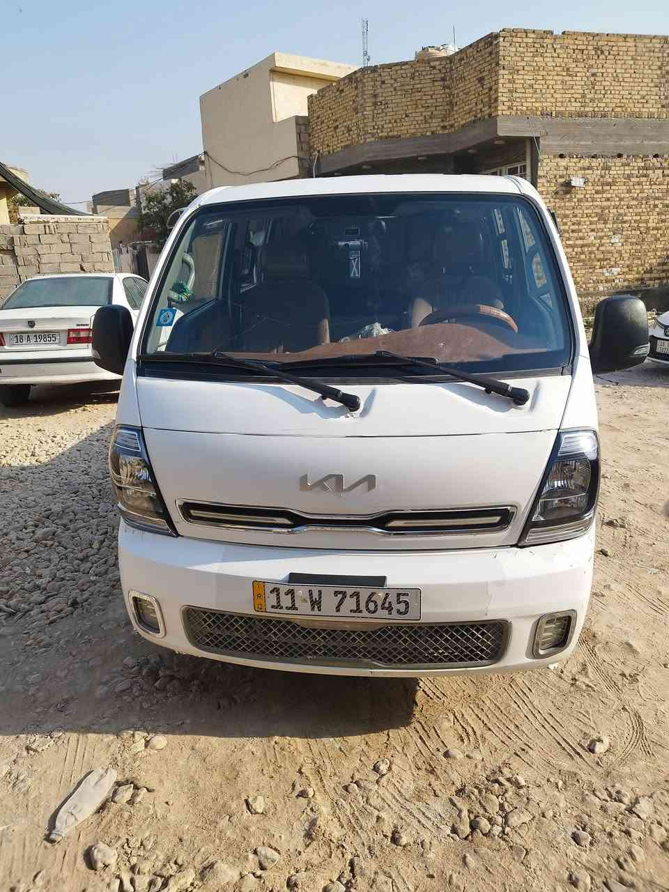 كيا دبل قماره
مكان بابل مركز
موديل ٢٠٢٢ 
مكفوله كفاله عامه .. بس بيها شخط باب البدي موضح بل صور
رقم بغداد نكليزي سنويه ٢٠٢٧ باسمي
سعر ١٥٨$
***********
