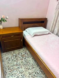 غرفة نوم شبابية خشب اصلي صاج توصا استخدام جدآ قليل بالحقيقة بعد احلى م...