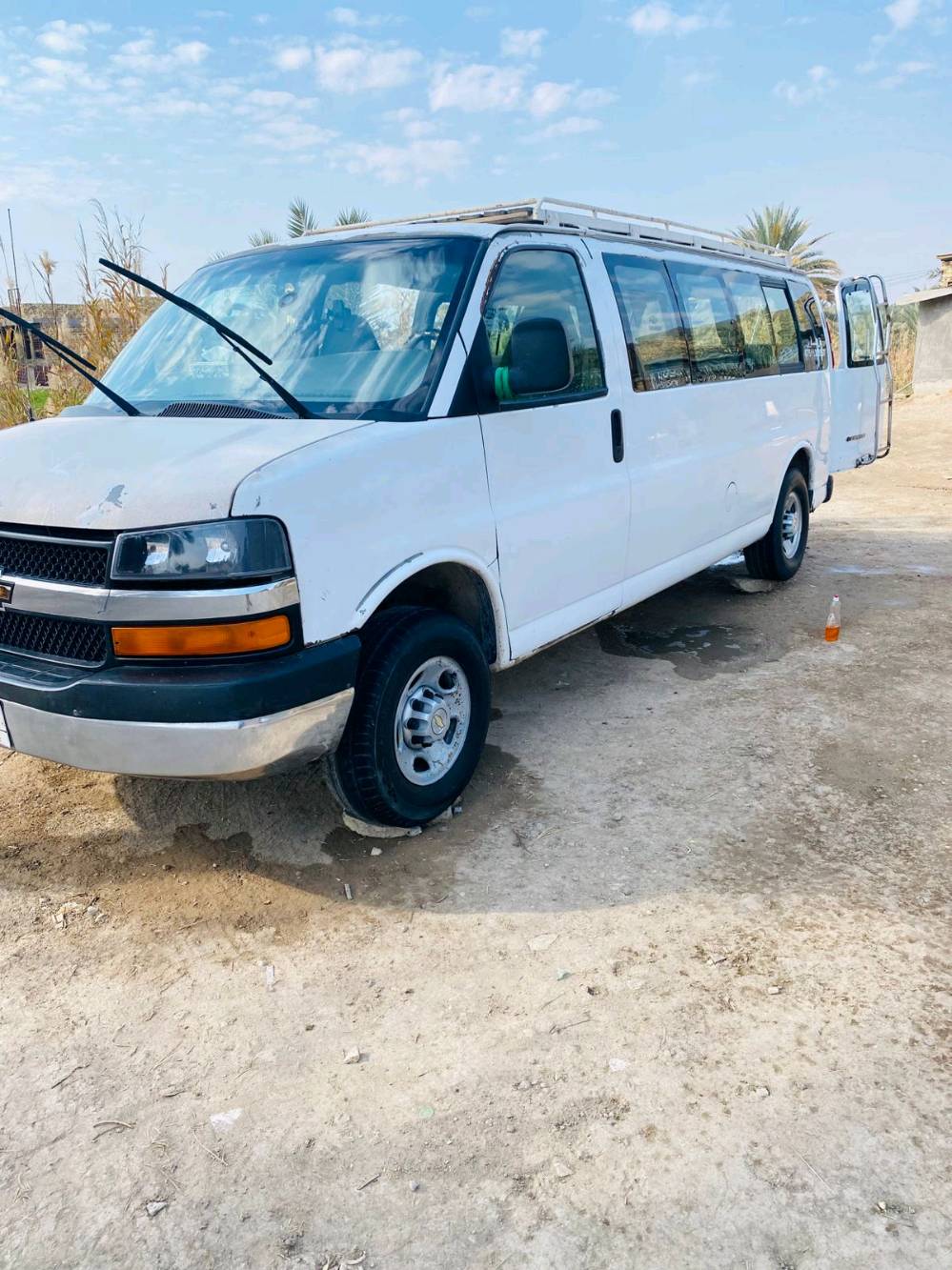 شوفرلية سفانه 2008للبيع 
مكينه 6100نضيف 
كير 1000نضيف 
باب سلايت 
جام سلايت 
رقم بغداد دولي 
سنويه بأسمي لل27 
ضفيره نص عمر 
حداديه نص عمر 
خطه بغداد موصل 
مصفره غرامات  
كشنات نضيفه 
تبريد شغال 
السعر 85وبيه مجال حك الجيه
الإتصال *********** واتساب متواجد