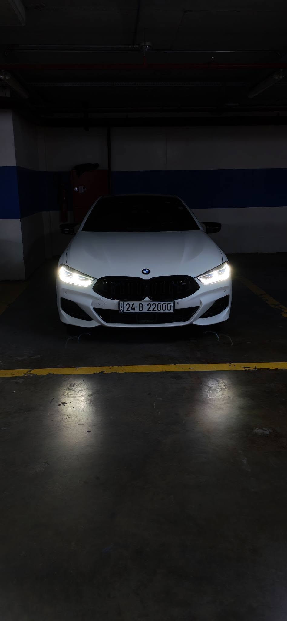 #للبيعBmw_850_2023_M8 
للبيع BMW850 (M) XDRIVE
وارد امريكي 3 قطع بخ امامي(بدون ايرباك)بدون اي ضرر داخلي..
اعلى مواصفات مقاعد لونين بلادي وسقف شاموه بانوراما رادار كبير قيادة ذاتية داتاشو 5 كاميرات 5 بردات رادارات كامل السيارة ابواب شفط وباقي مواصفات 
مغلف ppf Matt ضمان 10سنوات السيارة  بمواصفاتها نادرة جدا وبدون اي مسج نظيفة جدا جدا بدون نواقص صدر تبريد كهربائيات كله شرط 100٪ هزه وفحص جديد سيارة بأسمي تحويل مباشر ماشي 67 الف ميل قابل للزيادة..(السيارة حاليا غير رقم عليها) 
موقع السيارة اربيل
سعر مناسب جدا.. 
للتواصل والاستفسار
***********

نص مكتوب في الصور:
- BLOO Erbil, Iraq
