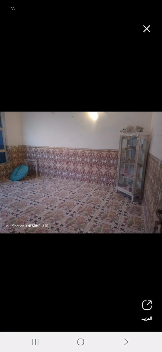 مكلفة بالنشر عنوانه الباويه نوع العقار طابو صرف زراعي سند 25 مساحته 108غرفه صاله استقبال مطبخ صحيات
***********
السعر ٥٥ وبيه مجال

نص مكتوب في الصور:
- Shot on AWESOME A70
- المزيد