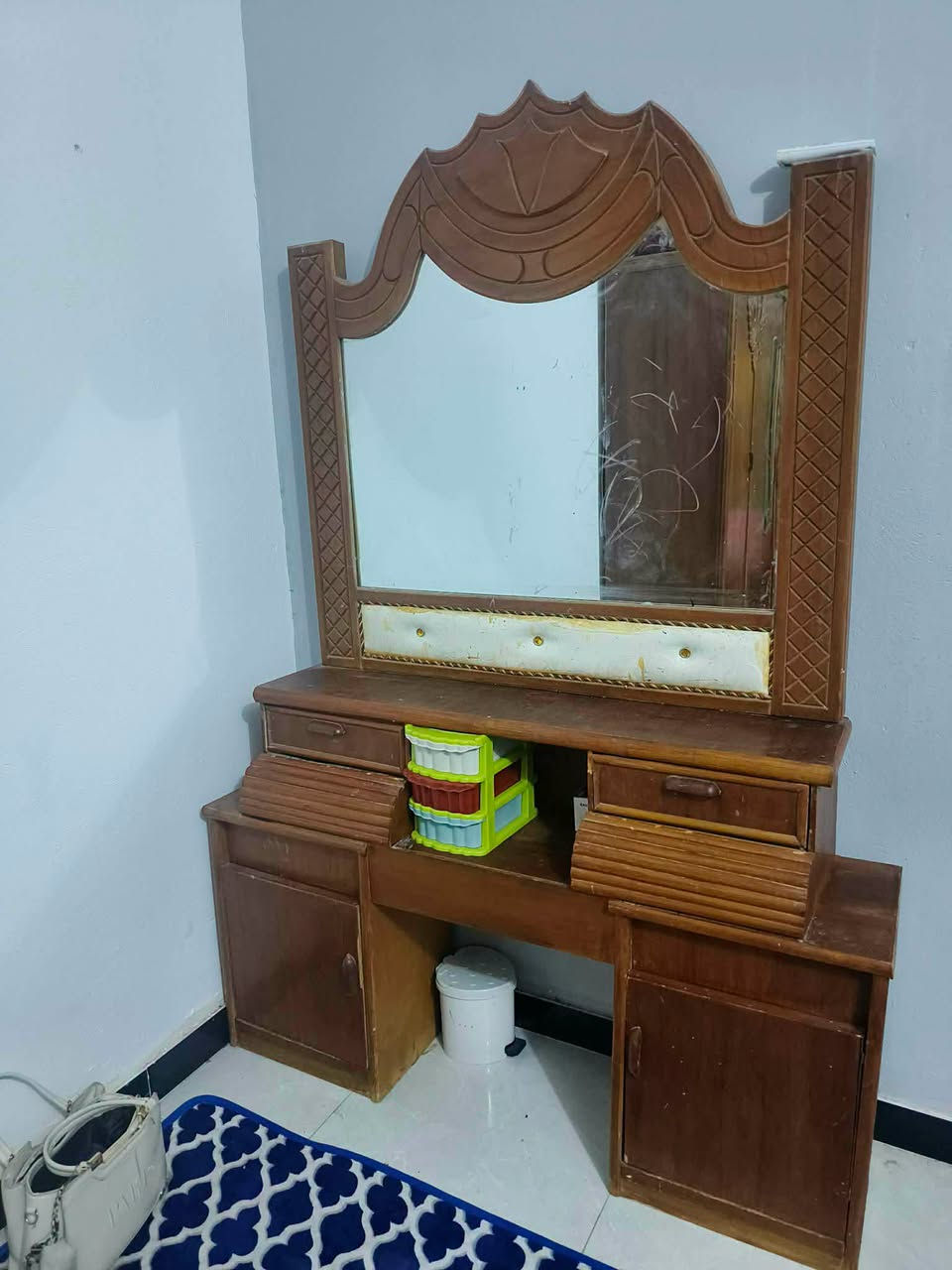 غرفه • للبيع • سدير