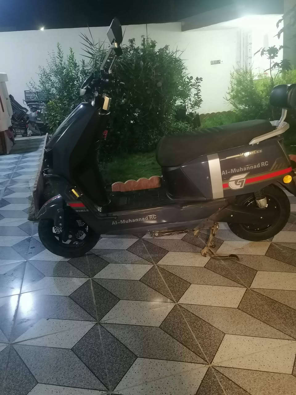 سلام عليكم للبيع موديل 24نضافه 90بل ميه ملف نحاس سته بطاريه السعر650 اوبيه مجال للتوصل *********** مكاني صلاح الدين الدجيل
