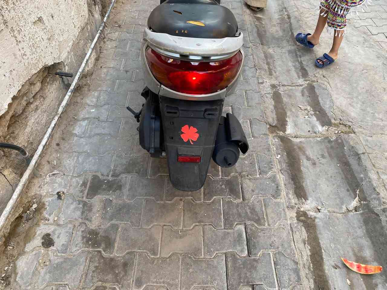 سلام عليكم
دراجه بريز للبيع درجه حلوه ونضيفه وكلها شغاله ومكينتها وكهربائية سلف نكره وحده وهندر وحده ومكان بغداد المدينه الصدر ***********!
